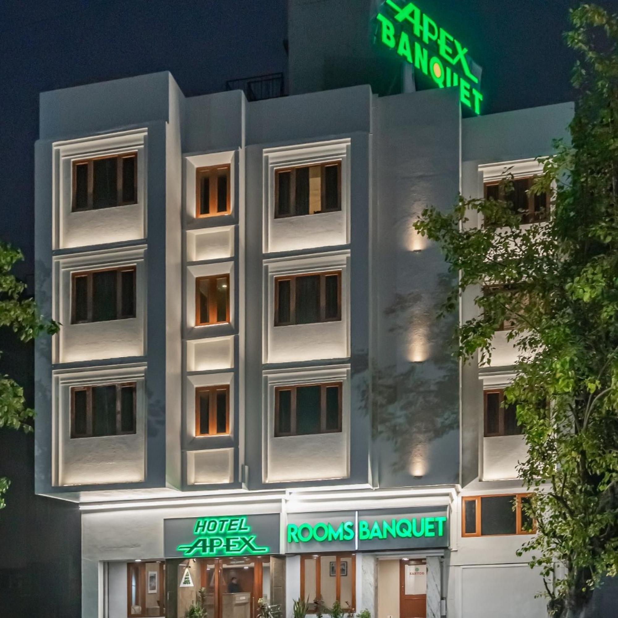 Hotel Apex สุรัต ภายนอก รูปภาพ