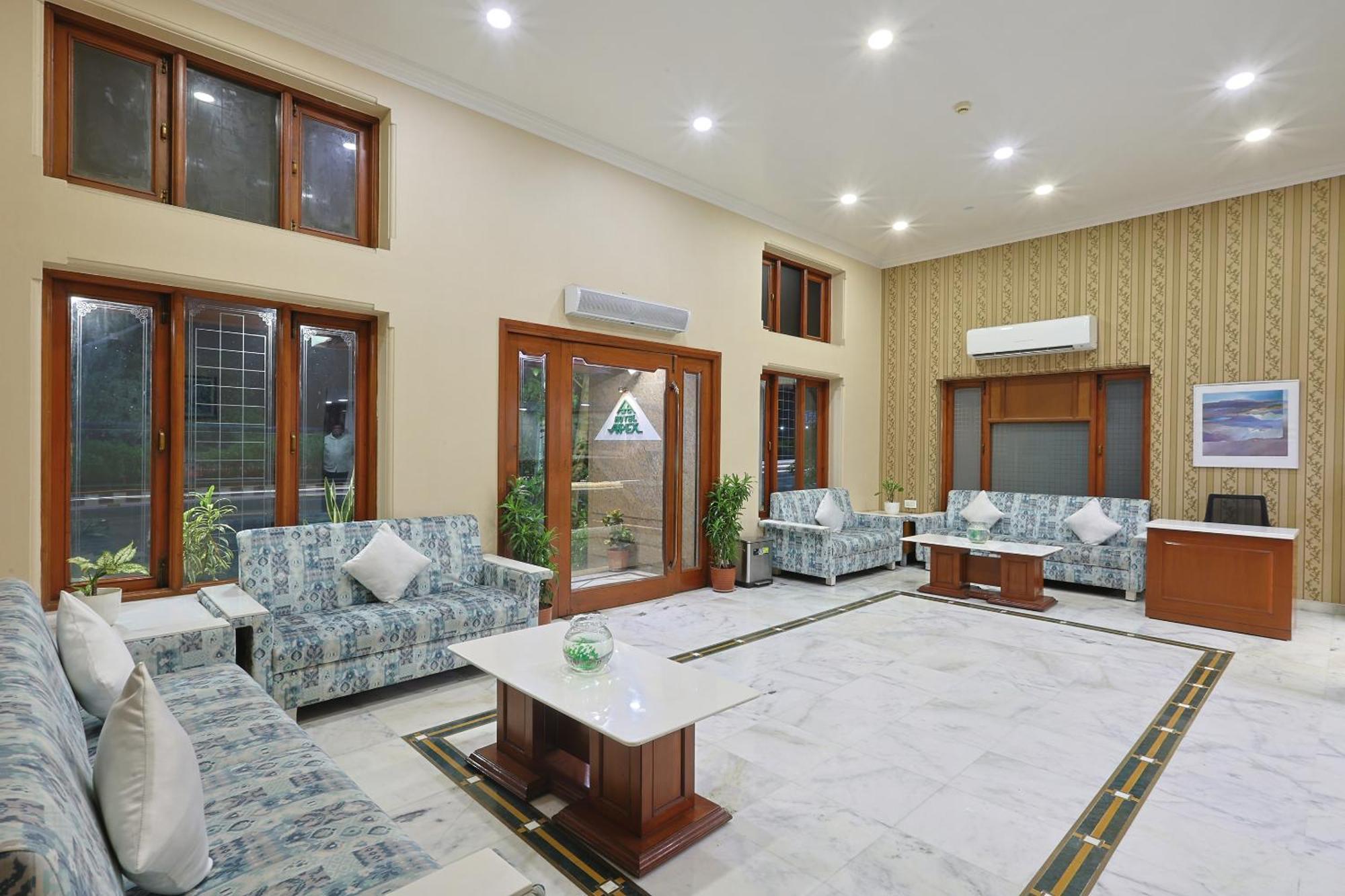 Hotel Apex สุรัต ภายนอก รูปภาพ