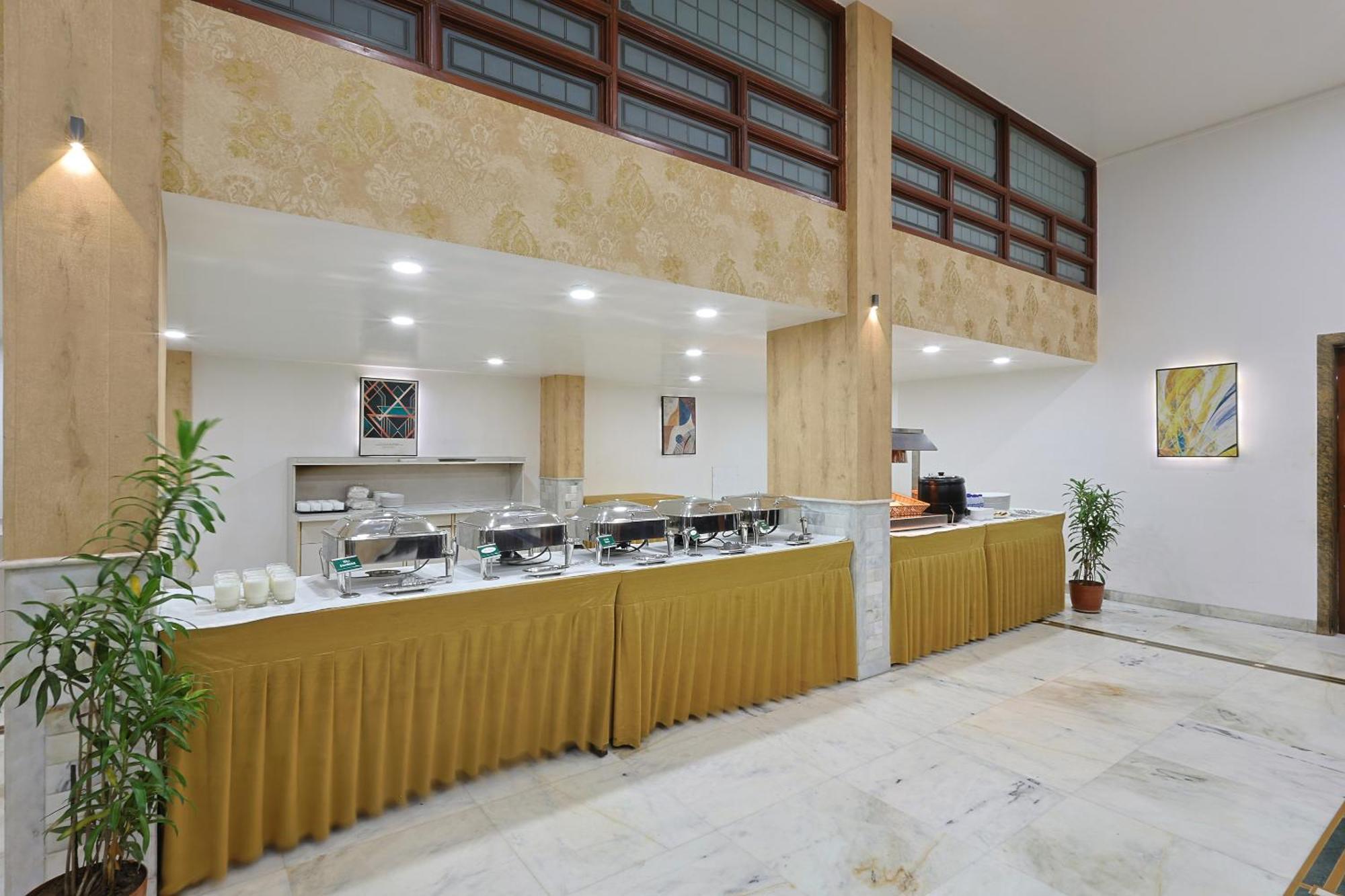 Hotel Apex สุรัต ภายนอก รูปภาพ