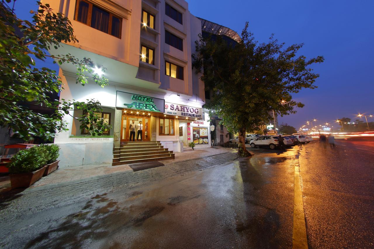 Hotel Apex สุรัต ภายนอก รูปภาพ